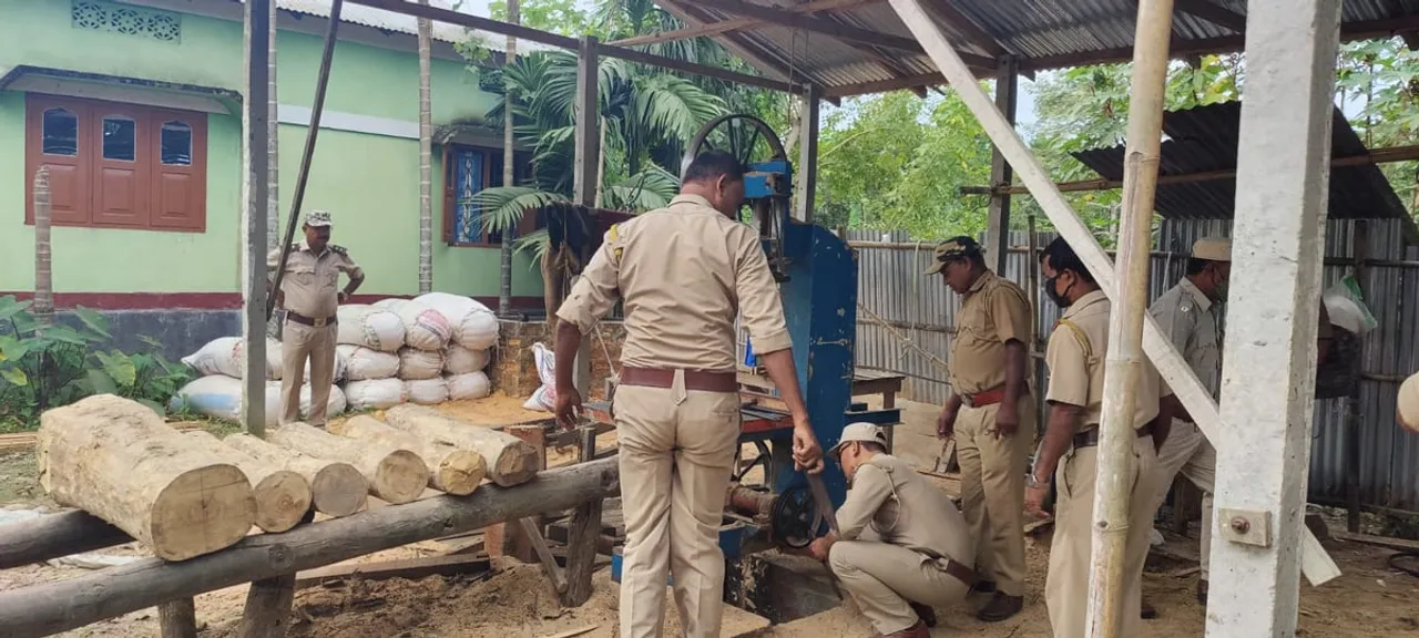 Illegal Band Sawmill Seized In Assam’s Dhubri