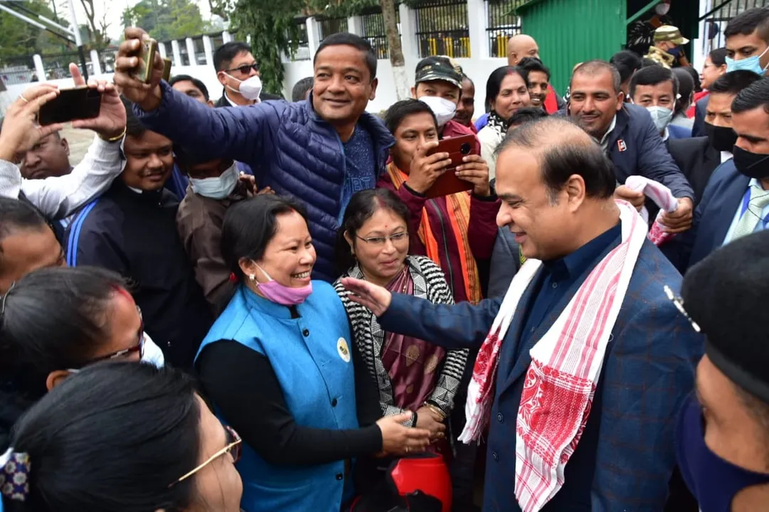 Assam | Booster Dose for Frontline Workers, Senior Citizens from Jan 10: CM Sarma