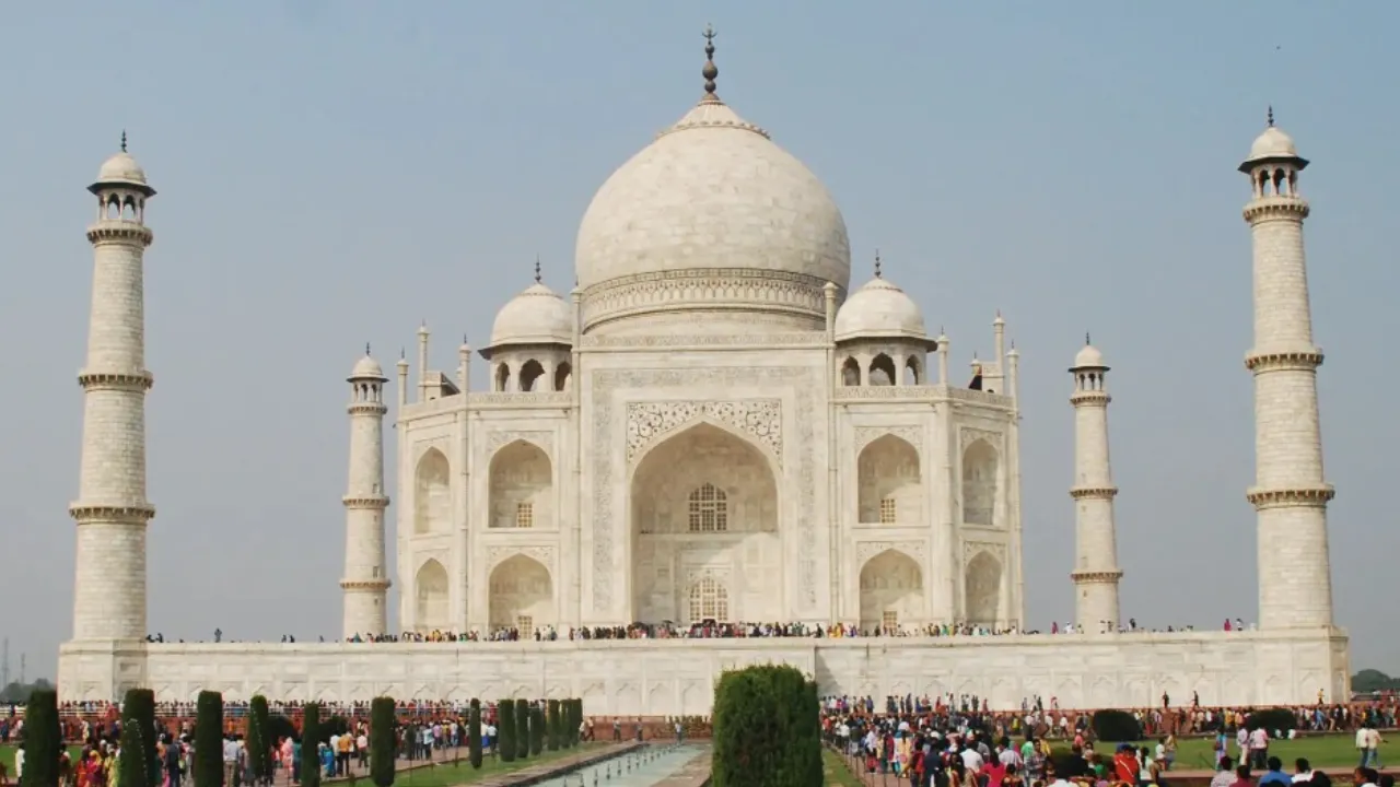  Taj Mahal hoax bomb threat email traced to Kerala, sparks security scare 
