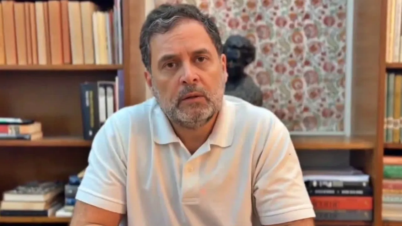 Rahul Gandhi intensifies attack on Centre over US trade deal