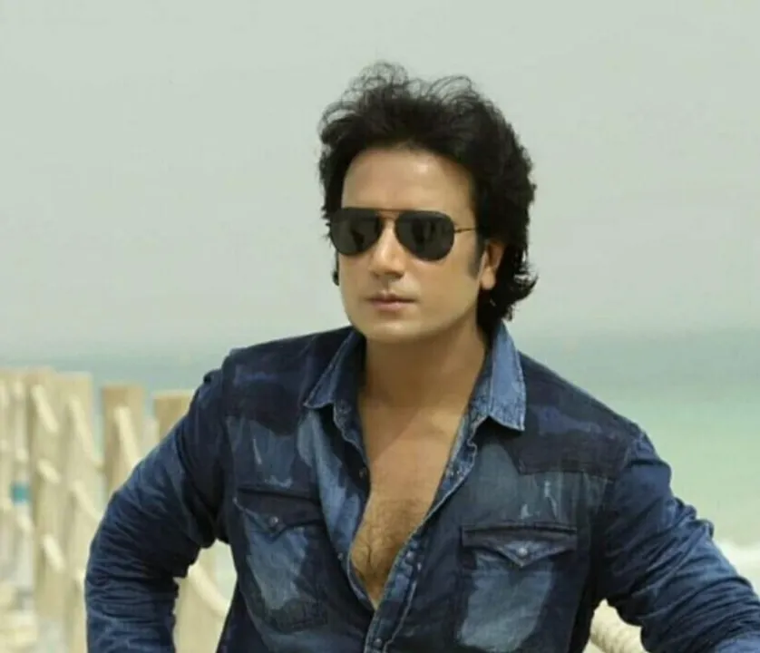  Ollywood actor Buddhaditya Mohanty faces ire for FB post. Deets inside