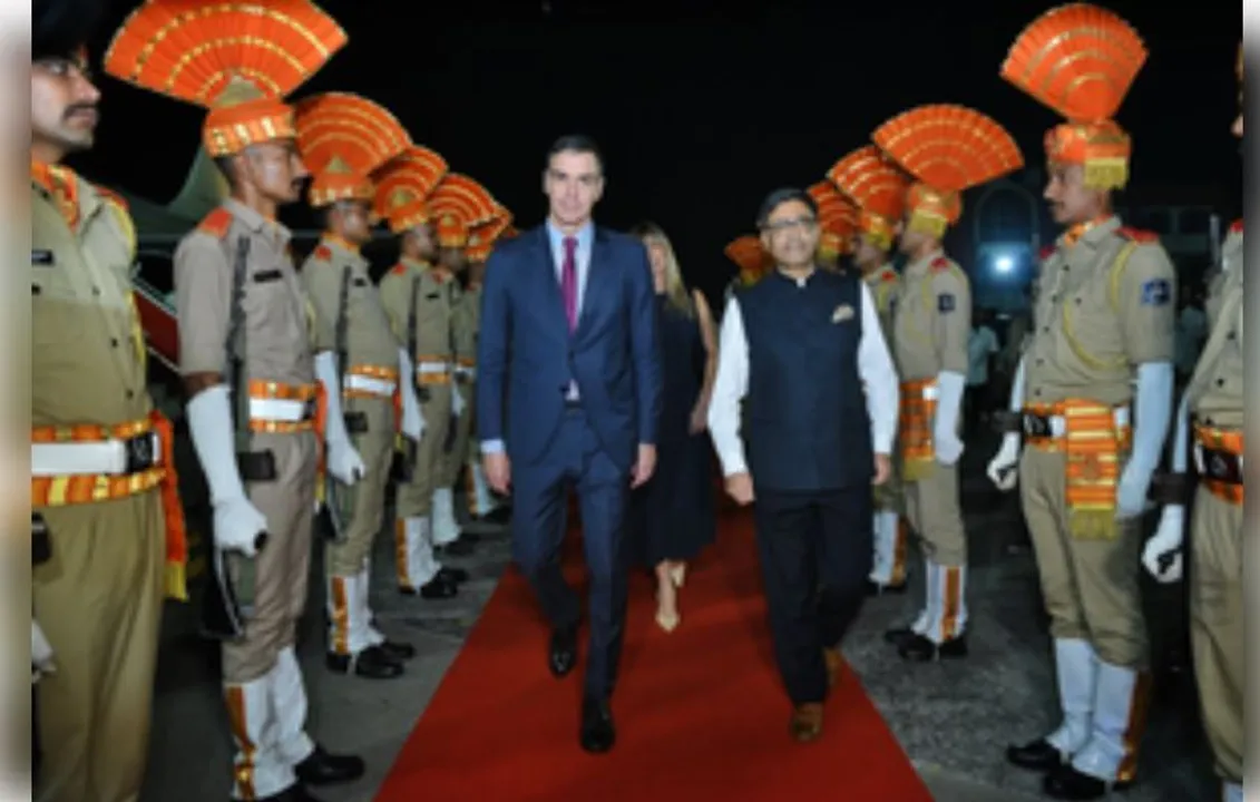  Spanish President Pedro Sanchez arrives in Vadodara, to meet PM Modi today