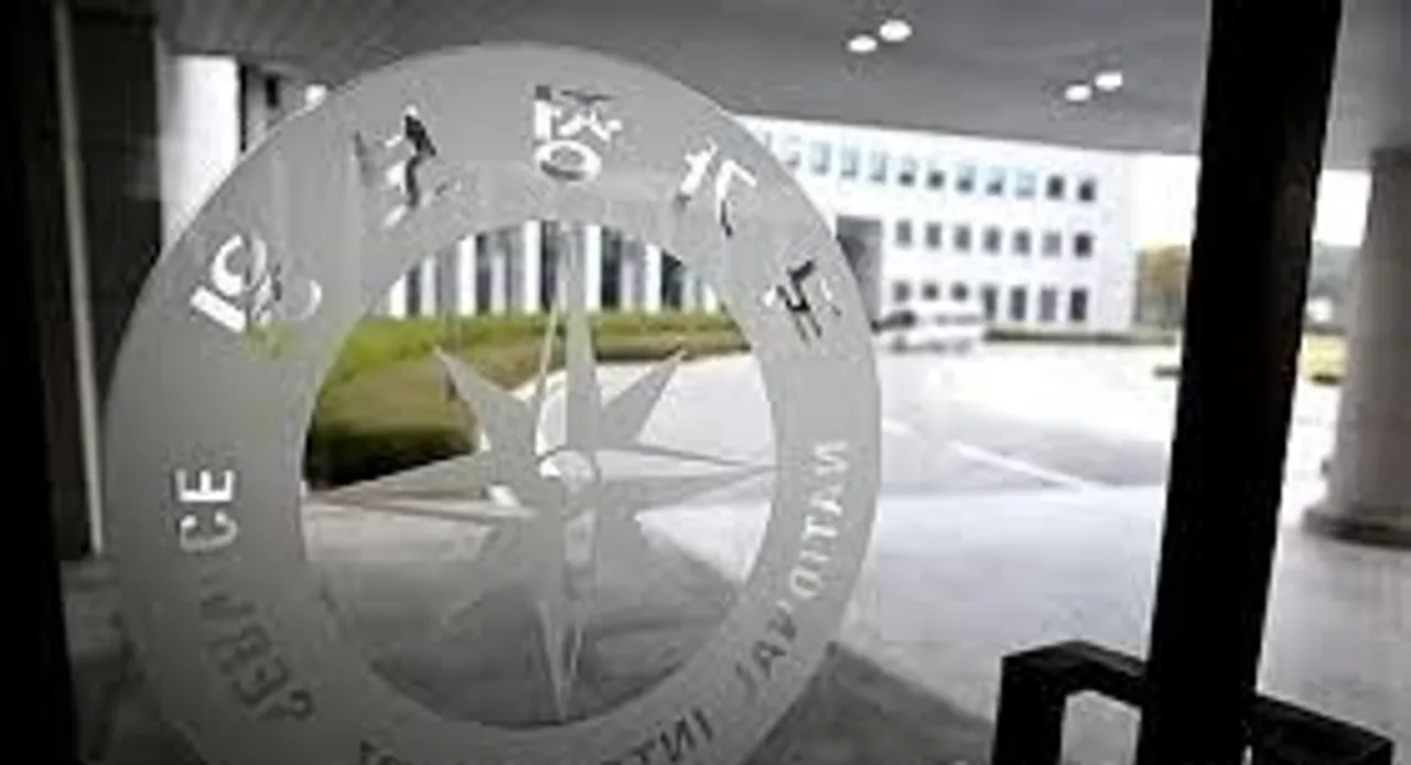  South Korean spy agency confirms North Korea's additional exports of howitzers, rocket launchers to Russia