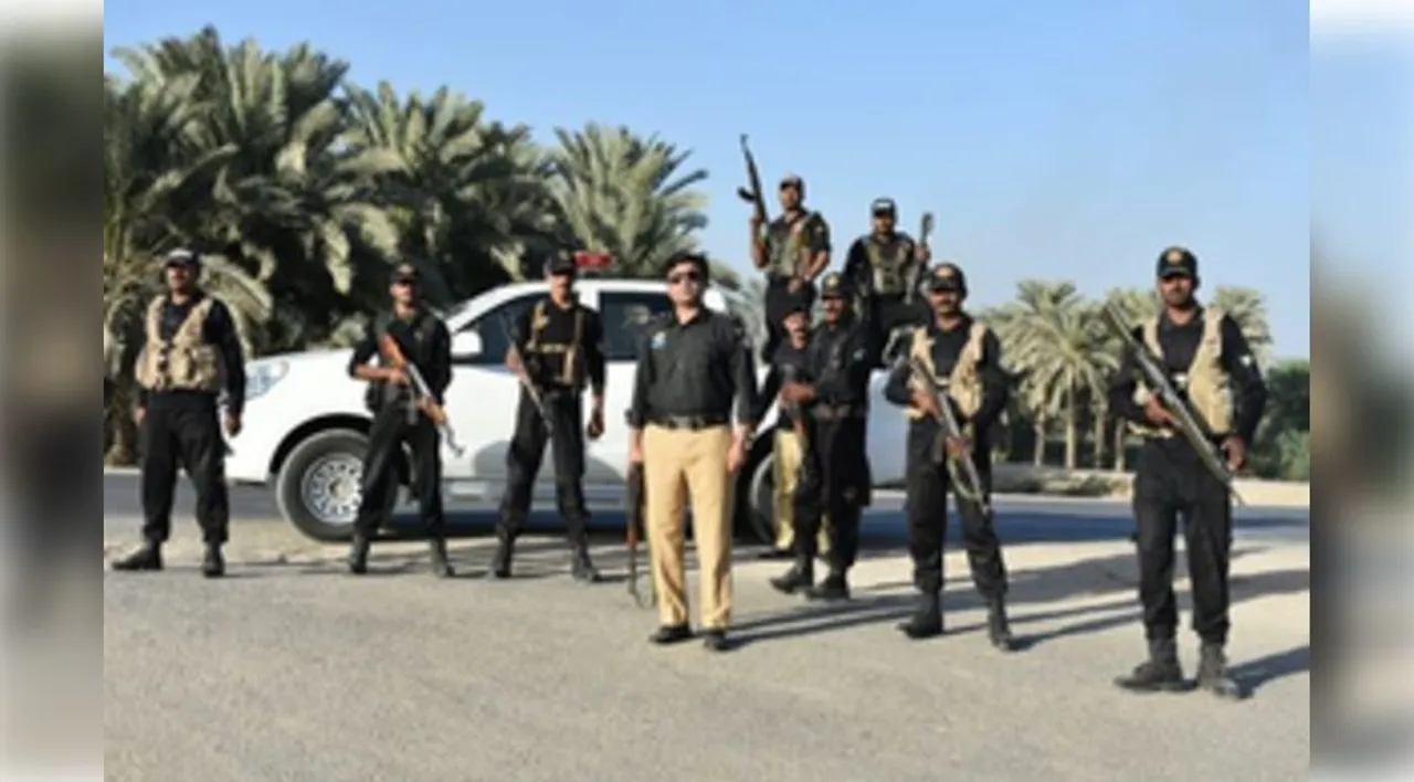  Balochistan blast kills five paramilitary troops, injures six in Pakistan