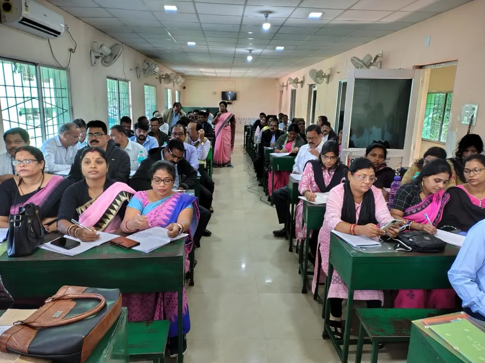  Odisha teachers take crash course to improve English communication skills