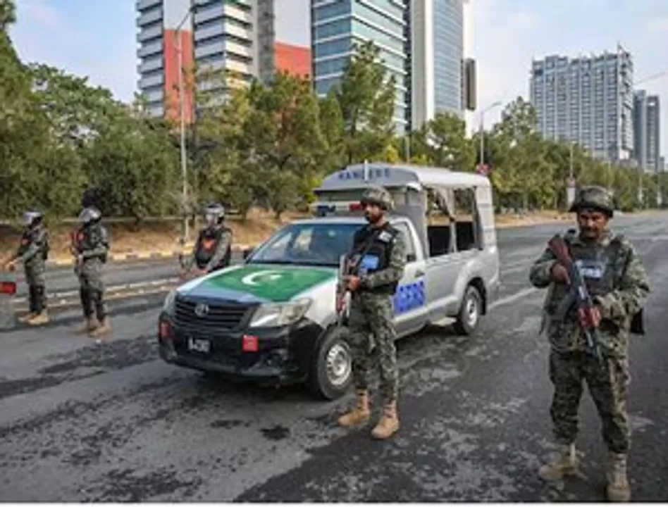  Islamabad under lockdown as Imran Khan's PTI supporters set to continue protest march