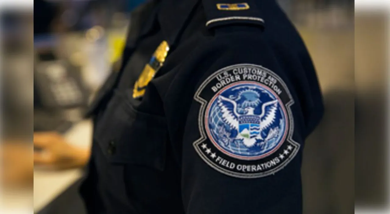  US conducts largest seizure of fake guitars