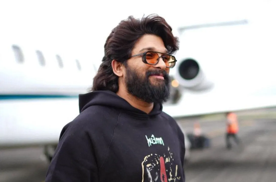  Allu Arjun’s house attacked by protesters demanding compensation for the stampede victim