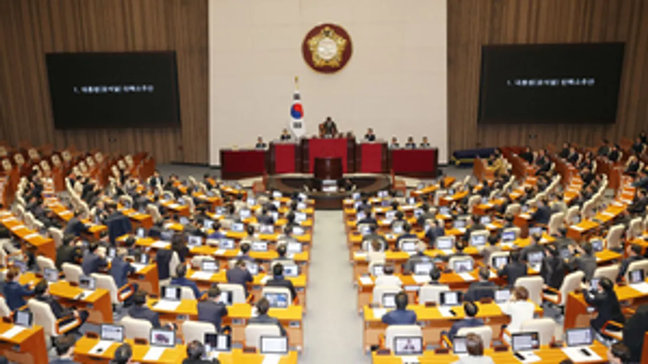  South Korea: National Assembly votes to impeach Yoon over failed martial law bid