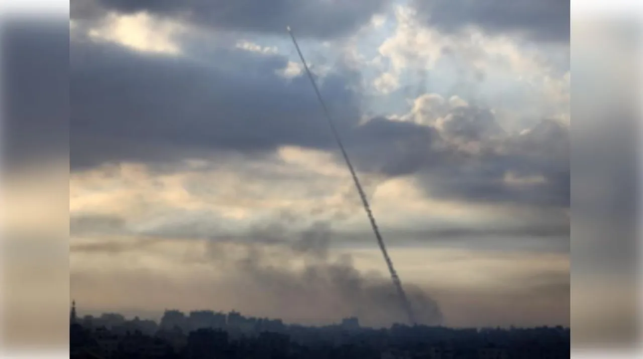  Houthis claim rocket attacks at Tel Aviv, Jerusalem, US warship