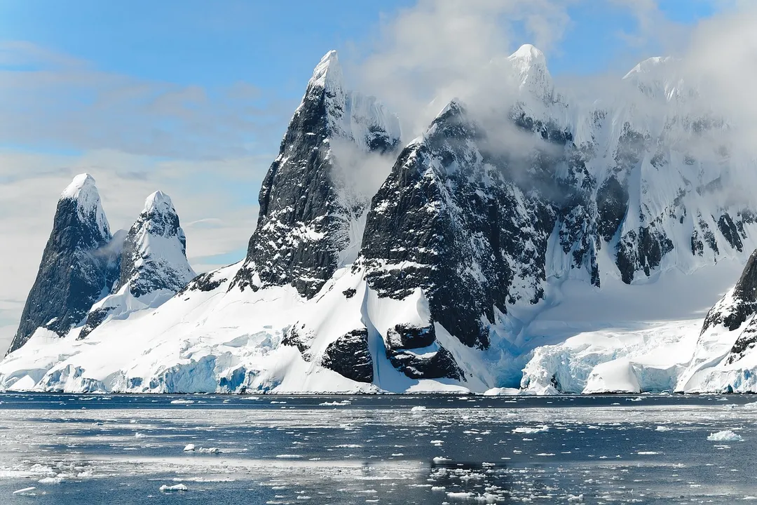  Ancient arctic microbes could unleash deadly diseases: UNEP