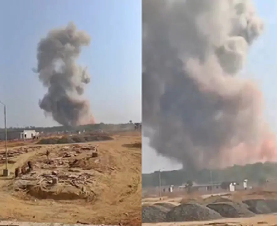  Huge blast at ordnance factory in Maharashtra's Bhandara, 8 killed