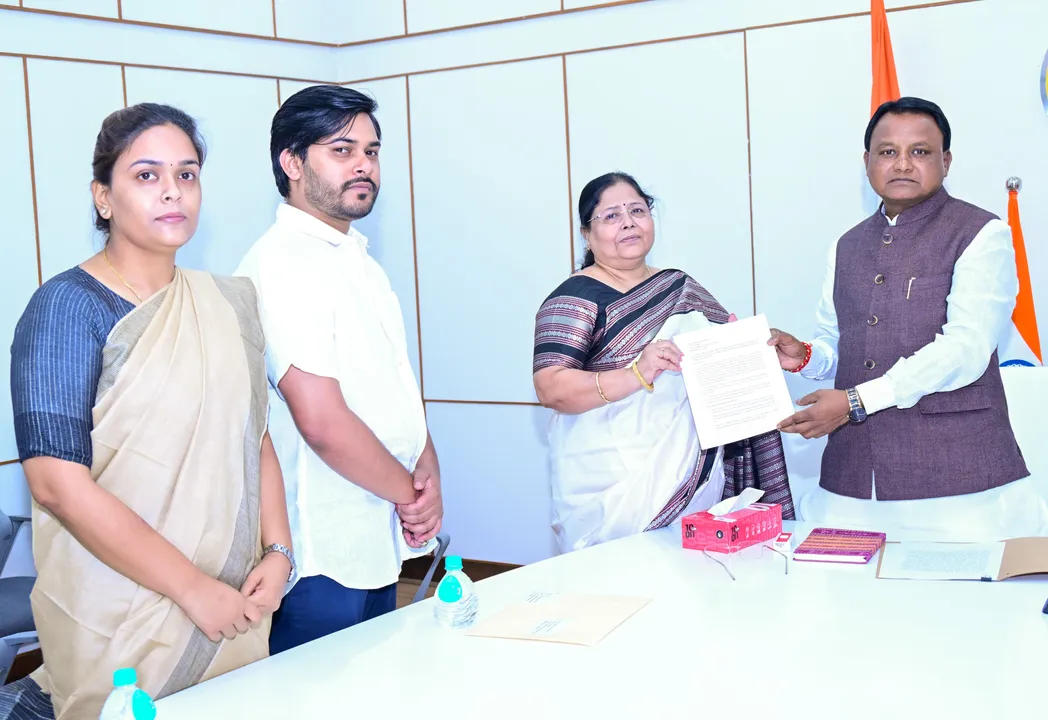  Naba Das murder case: Family members meet Odisha CM, urge for CBI probe