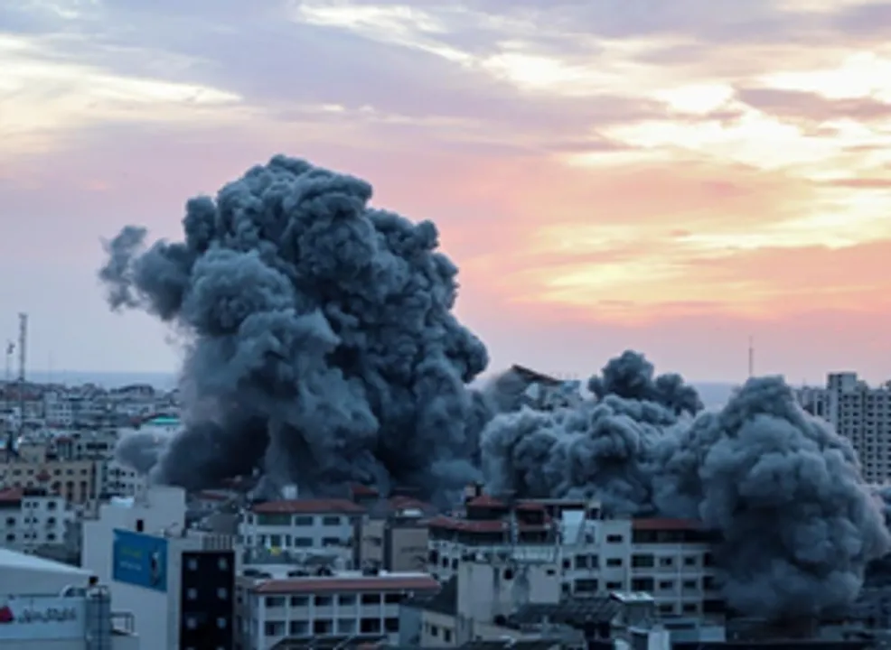  Israeli airstrike kills 16 at Gaza mourning gathering