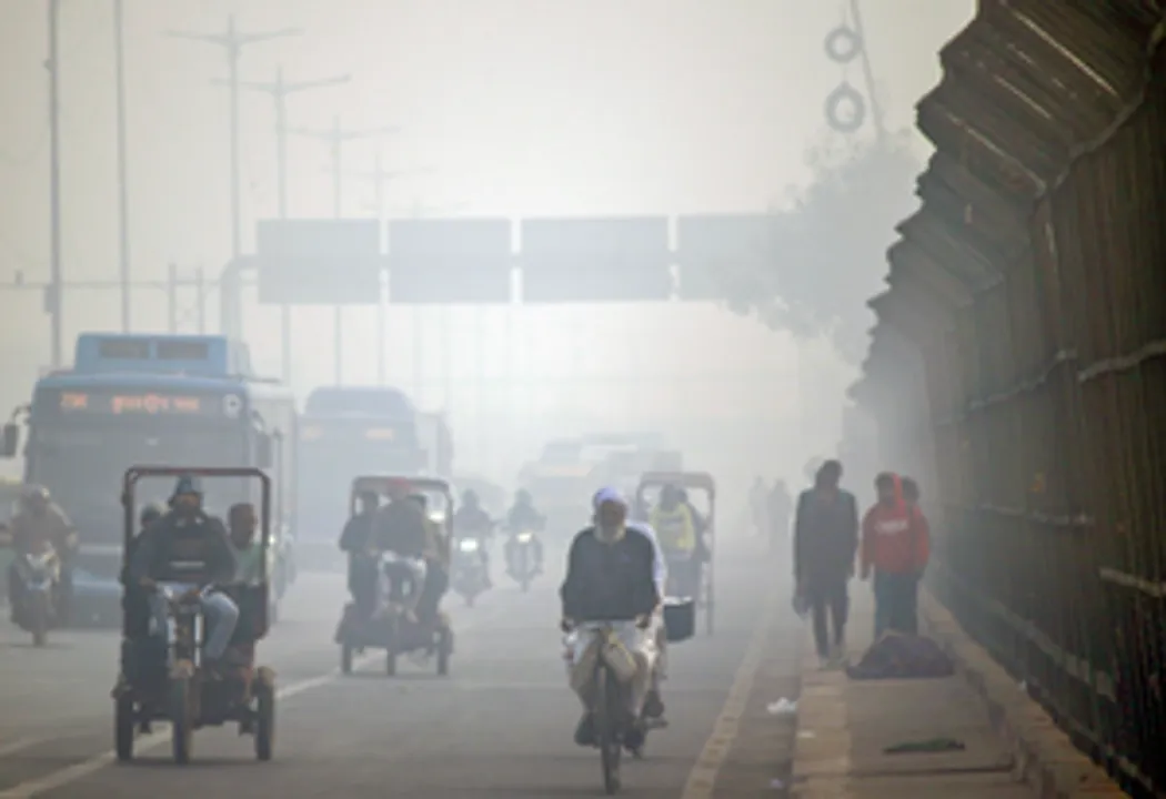  Paediatric thyroid cancer risk rises with early exposure to air, light pollution