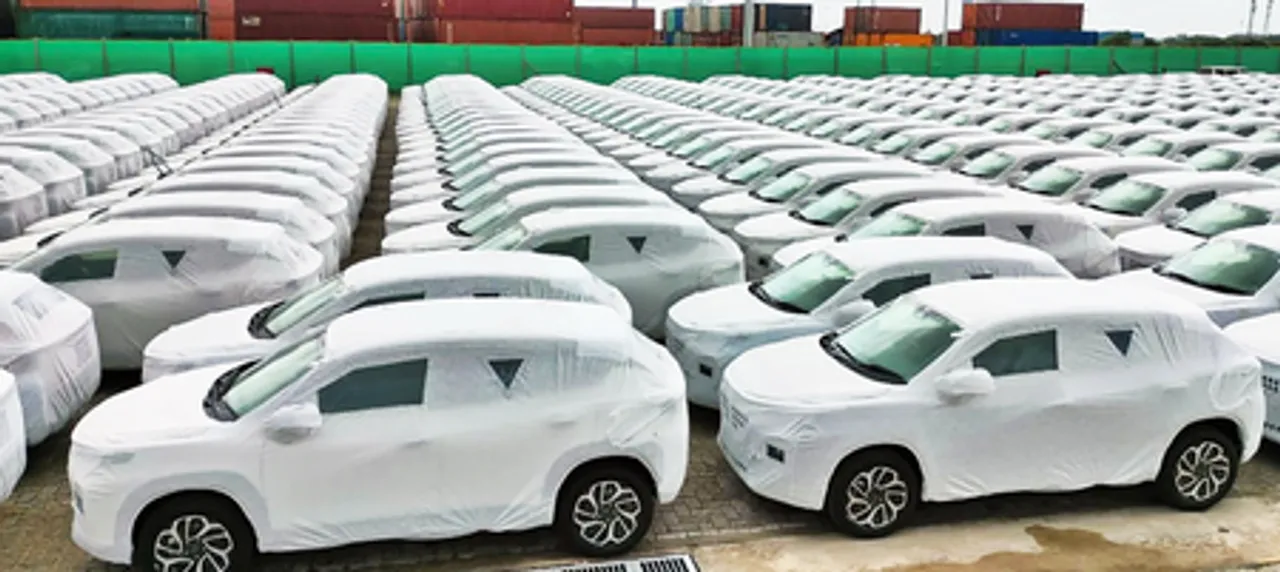  India’s vehicle exports surge past all-time high of 53 lakh units in 2024-25