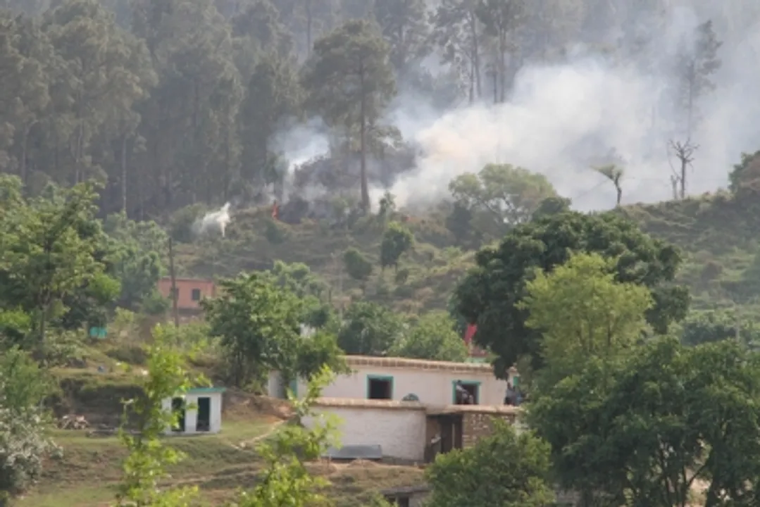  Pak Army's unprovoked firing on J&K LoC continues for 12th consecutive day, India retaliates