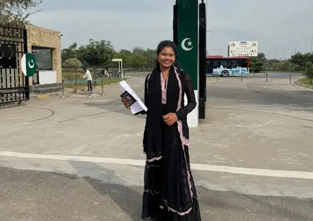  Odisha vlogger Priyanka Senapati visited Kartarpur in Pakistan recently