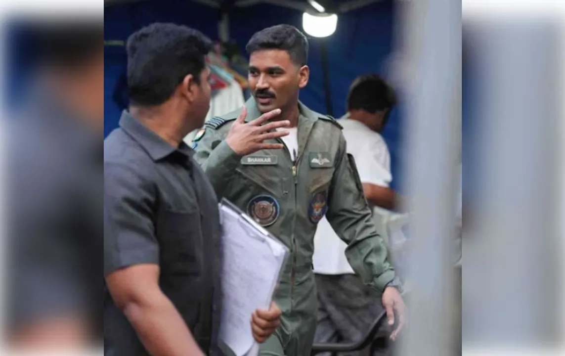  Dhanush flaunts his new avatar for 'Tere Ishk Mein'