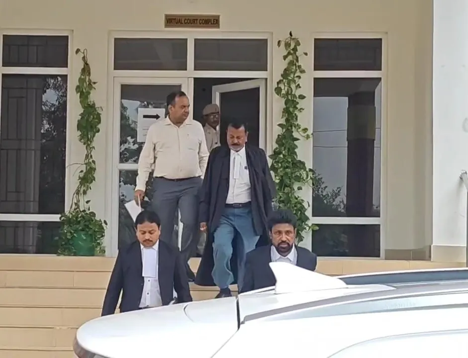  Malkangiri: IAS officer Manish Agarwal gets bail in PA suicide case