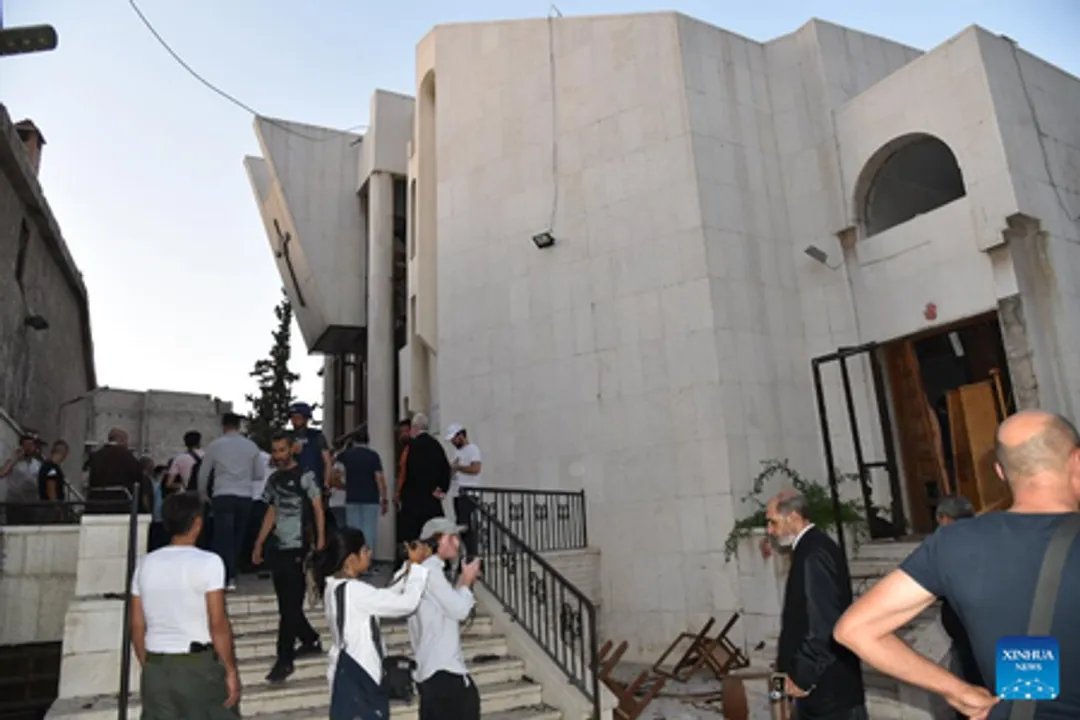  Suicide bombing kills at least 19 at Damascus church