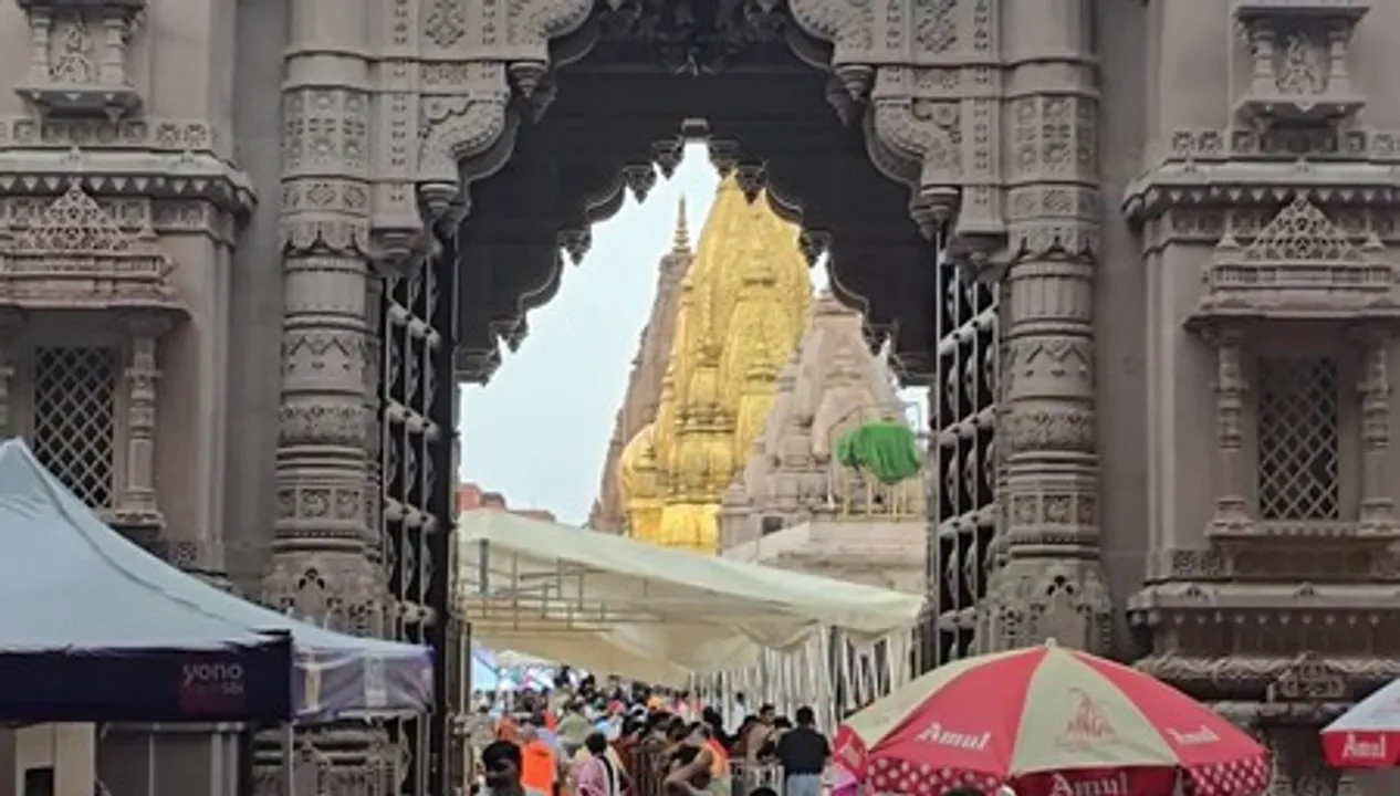  Kashi Vishwanath temple gears up for Sawan rush, 1.5 crore devotees expected