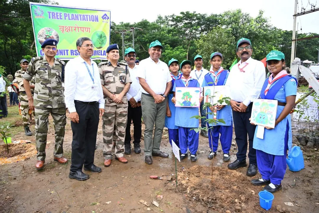  Mass plantation drive held on premises of SAIL, RSP