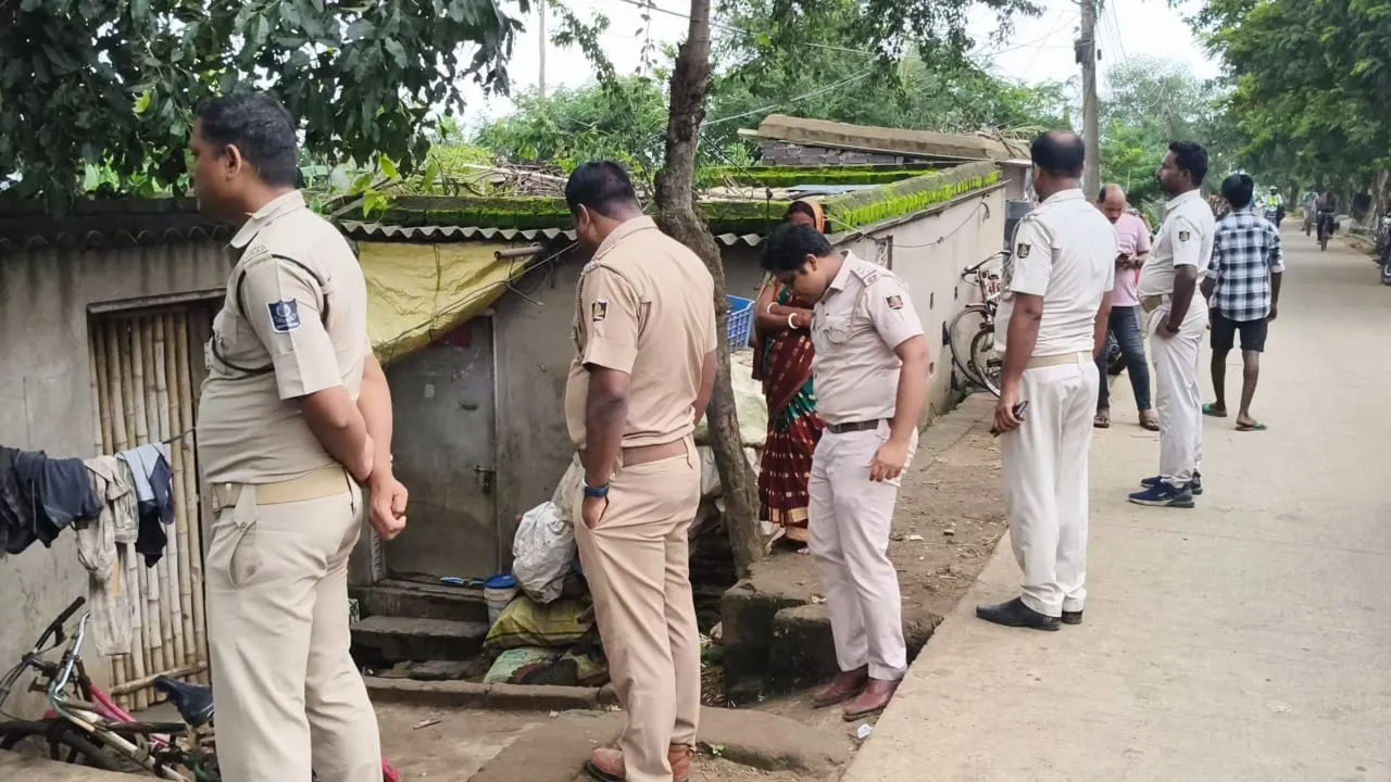  Bangladeshi family detained in Paradip; suspected illegal entry under probe