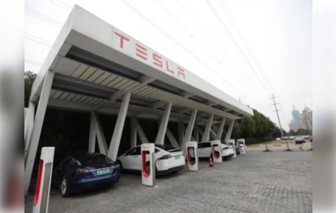  Tesla's first India experience centre to open in Mumbai on July 15