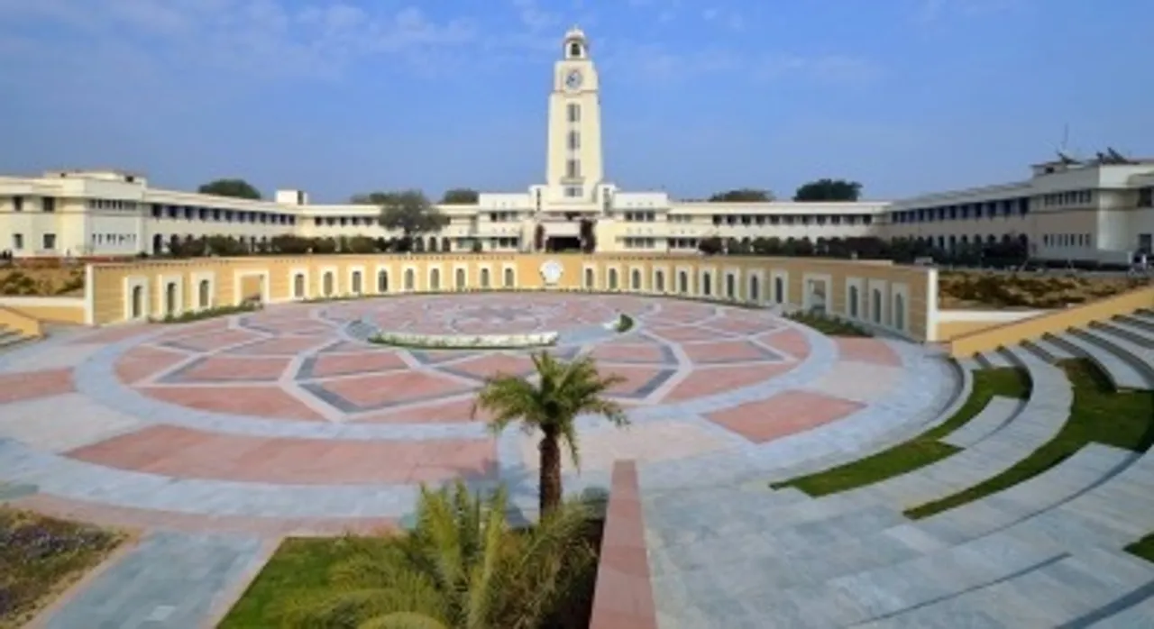 Aditya Birla Group announces Rs 2,200 crore investment to boost BITS Pilani, launch AI campus