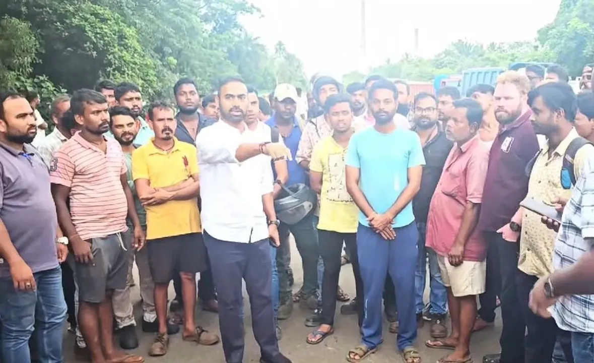  FIR filed against BJD leader Pritiranjan Gharai for allegedly abusing police over road mishap