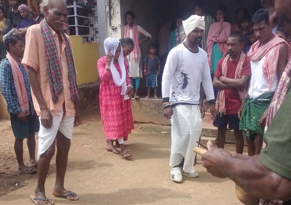  Koraput villagers punish same-clan couple for marrying against tribal tradition