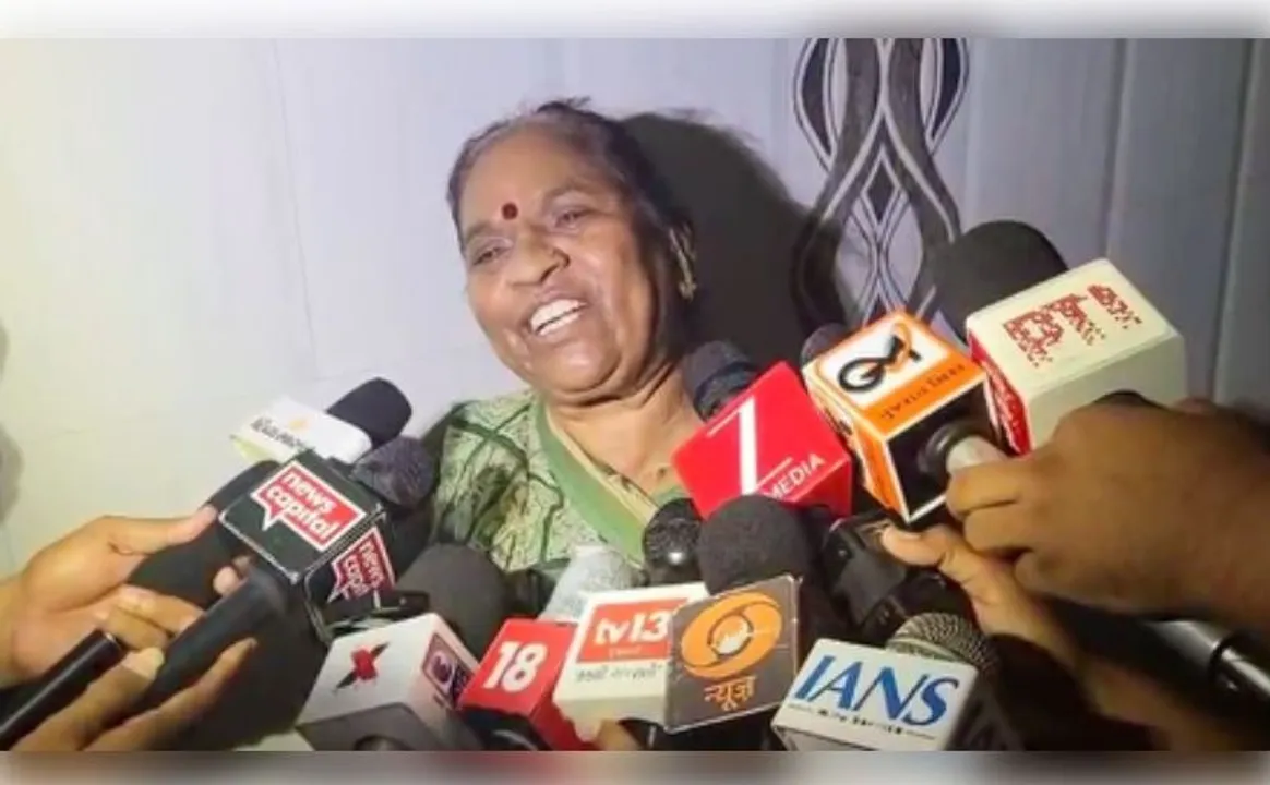  Attack on Delhi CM: Attacker's mother says her son is 'not mentally sound'