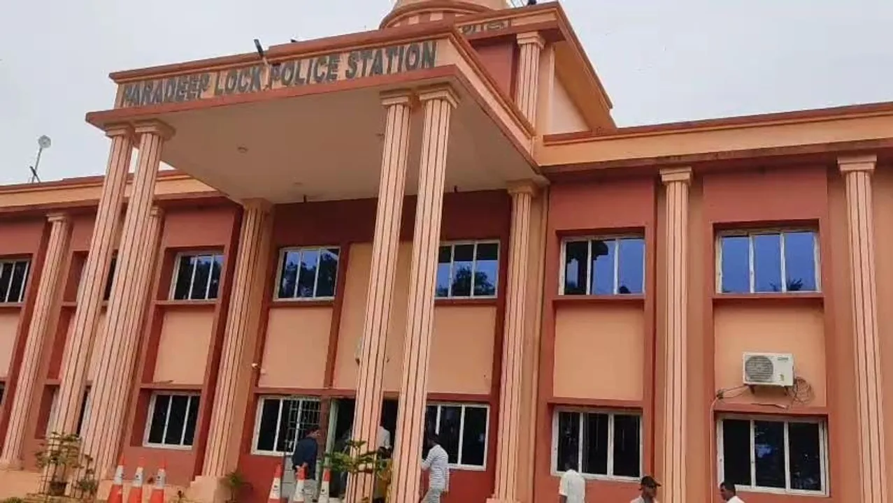  Three held for threatening minor girls with acid attack in Odisha