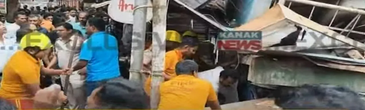  Market complex roof collapses near Koraput SP office; one dead, several feared trapped