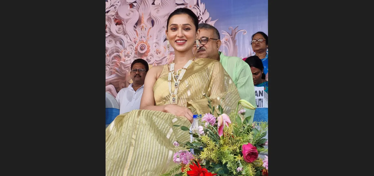  Urvashi Rautela, ex-Trinamool MP Mimi Chakraborty summoned by ED in illegal betting app case