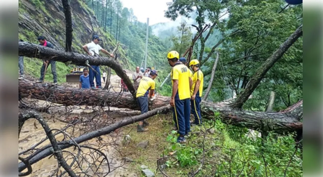  Rescue operations launched after cloudburst in Dehradun’s Karligaad