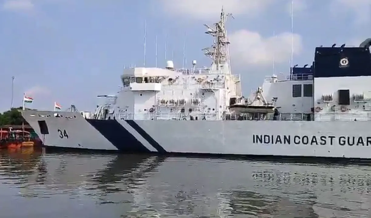  Indian Coast Guard commissions fast patrol vessel ‘Adamya’ off Odisha coast