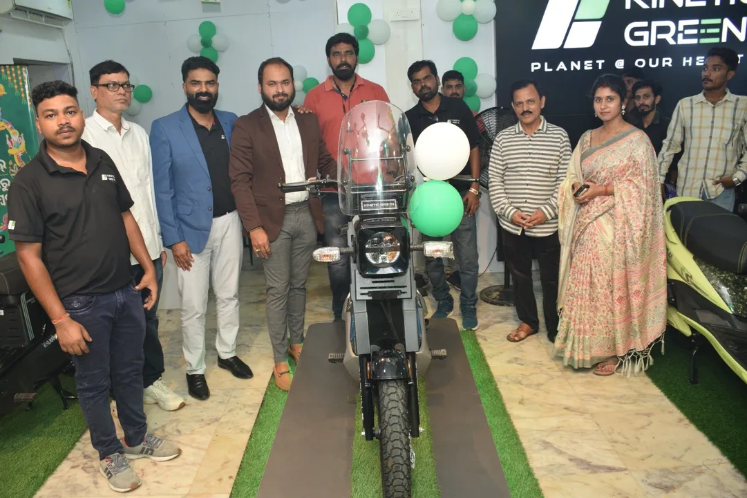  Kinetic Green strengthens presence in Odisha with inauguration of new dealership in Bhubaneswar
