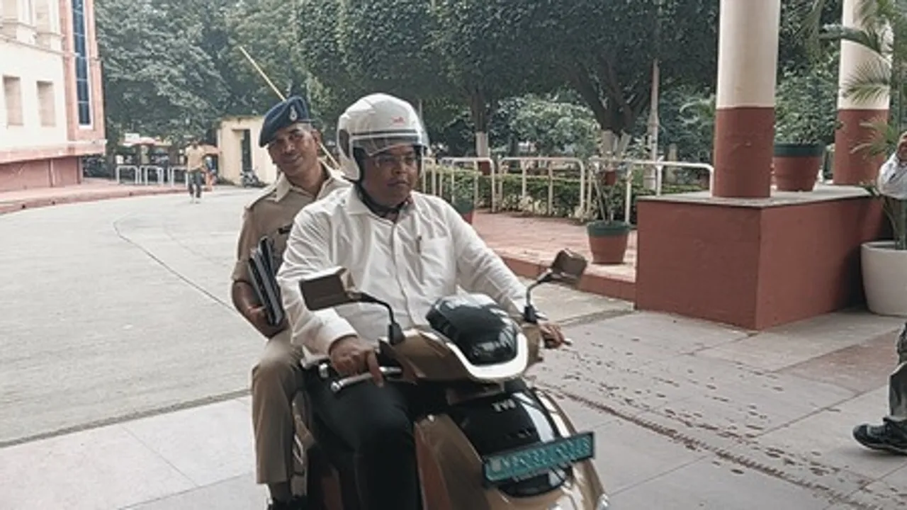  Indore observes 'No Car Day' to promote clean air and healthy living