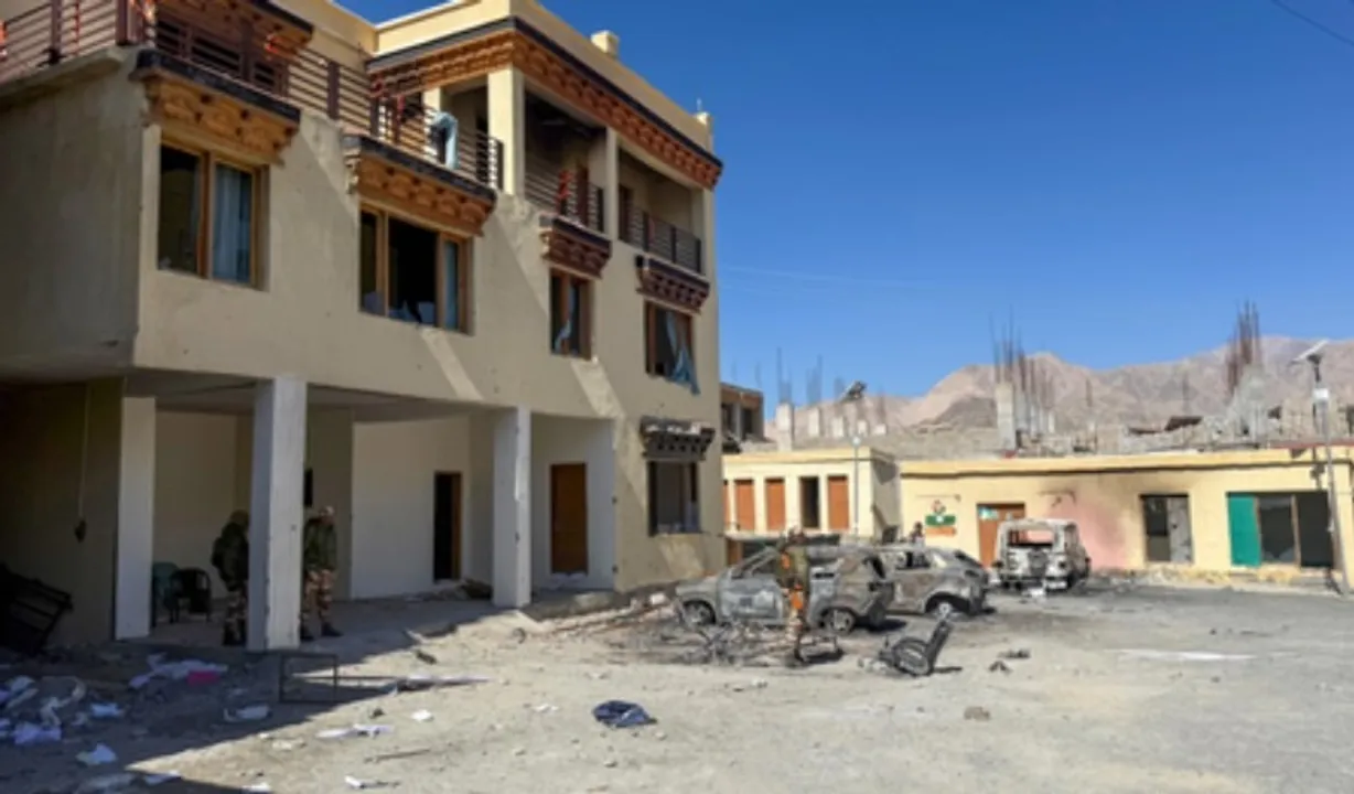  Curfew continues for 4th consecutive day in Leh