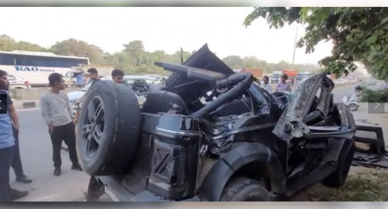  Five dead as Thar crashes into divider in Gurugram