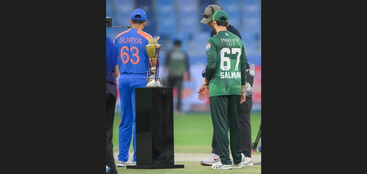  Asia Cup Final: India win toss, elect to bowl first against Pakistan