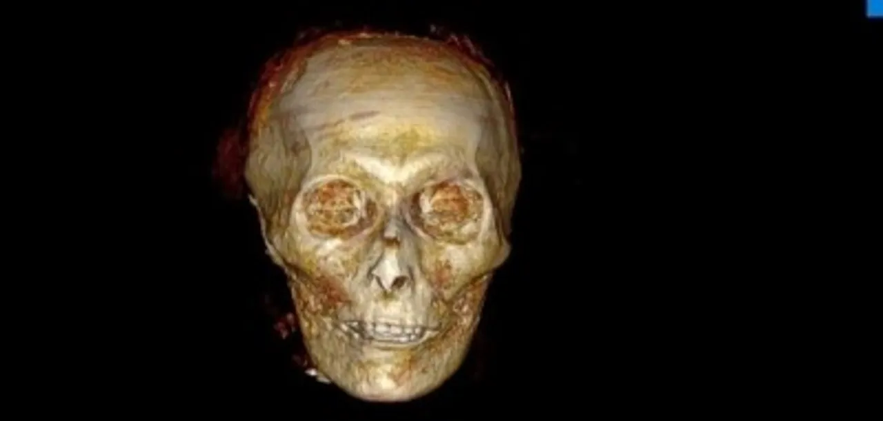  Egypt opens tomb of Pharaoh Amenhotep III to visitors after 20-year restoration