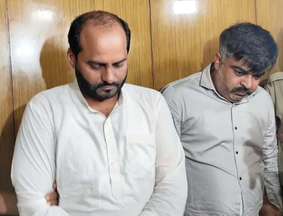  Two fraudsters arrested in Bhubaneswar for duping people by posing as MHA officials
