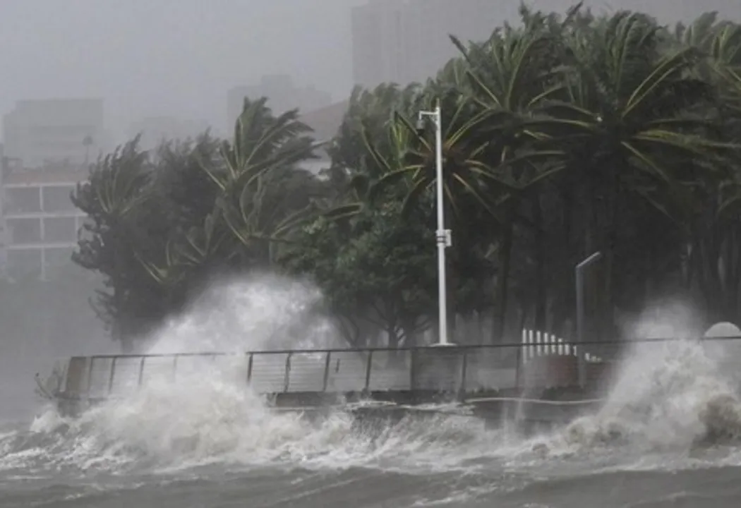  Typhoon Matmo makes landfall in China's Guangdong; thousands evacuated