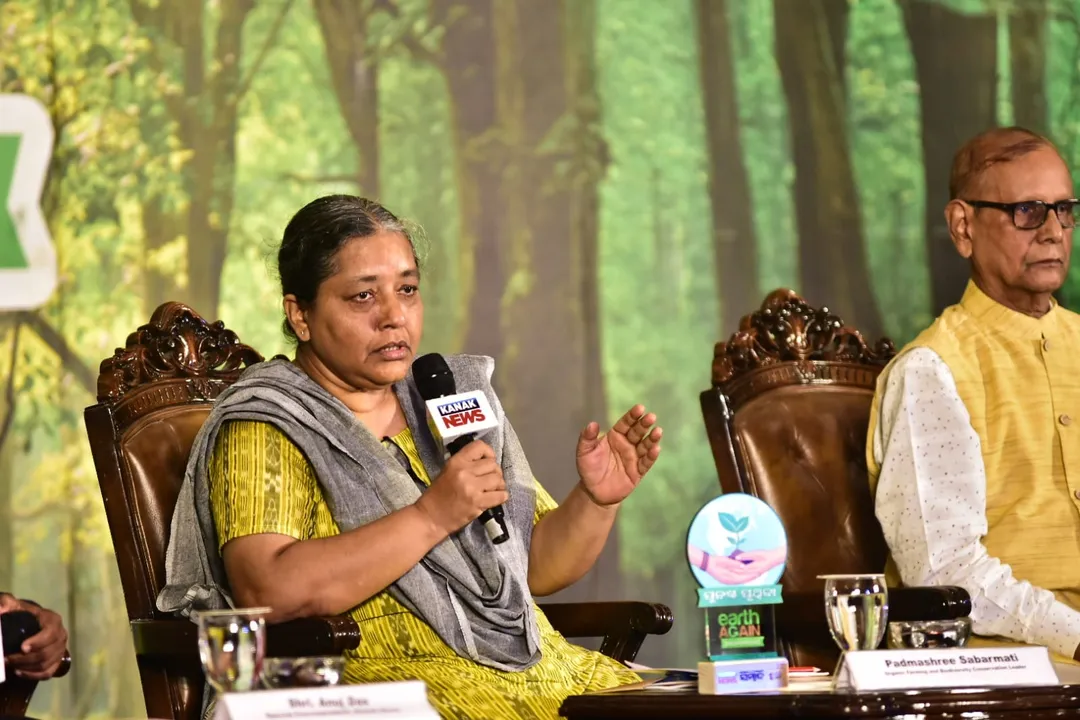  Promoting Crop Diversity Key to Climate-Resilient Farming: Padmashree Sabarmati at 'Earth Again' Conference