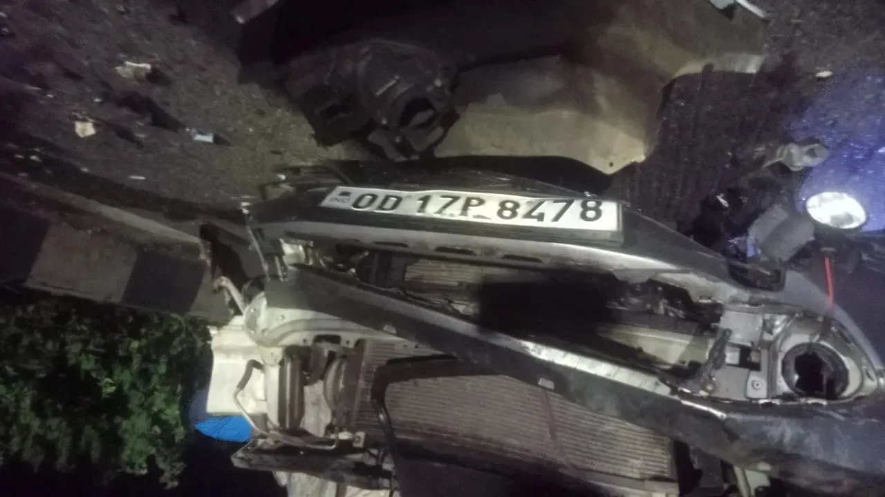  Three killed, two injured in car accident in Odisha's Bargarh