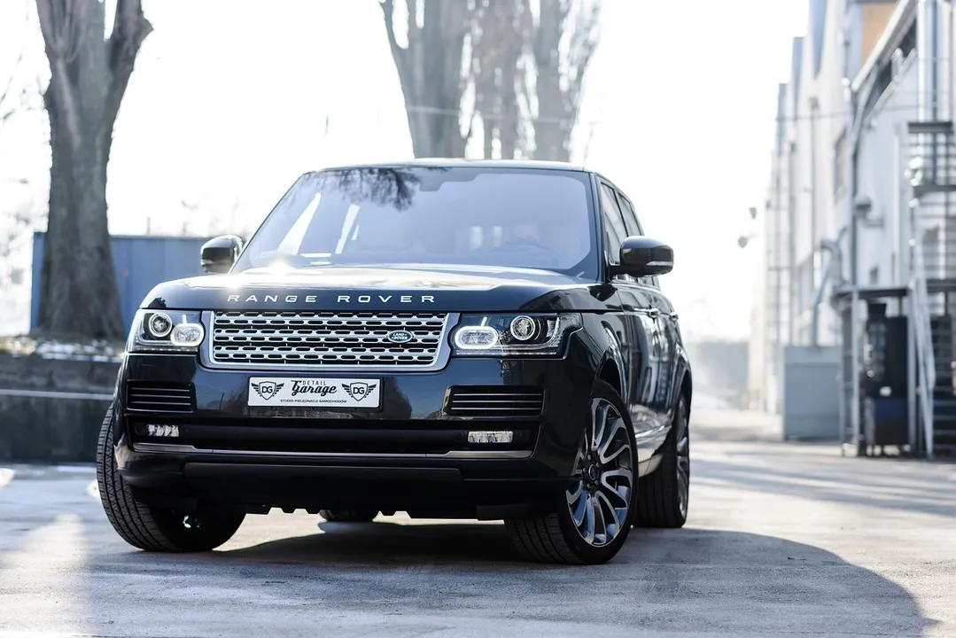  Jaguar Land Rover 