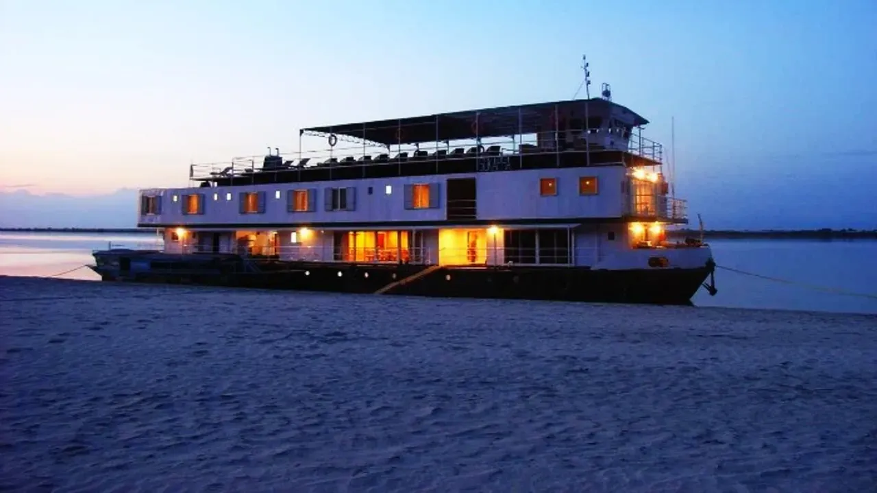  The Tourism Department, IPICOL and the PPA will jointly develop the cruise terminal. 